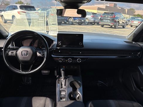 Used 2022 Honda Civic Sport image 12