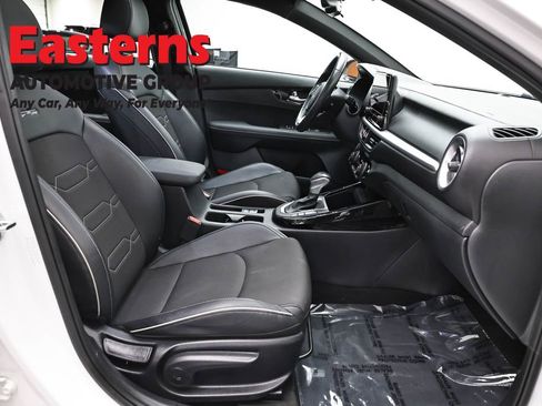 Used 2022 Kia Forte GT-Line w/ GT-Line Premium Package FWD image 25