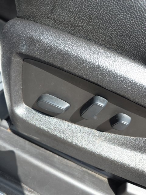 Used 2019 Chevrolet Suburban Premier RWD image 23