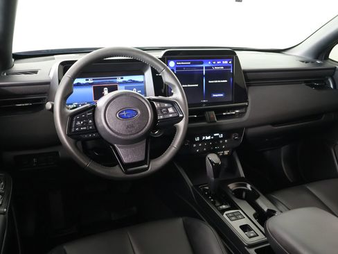 Used 2026 Subaru Outback Premium AWD/4WD image 2