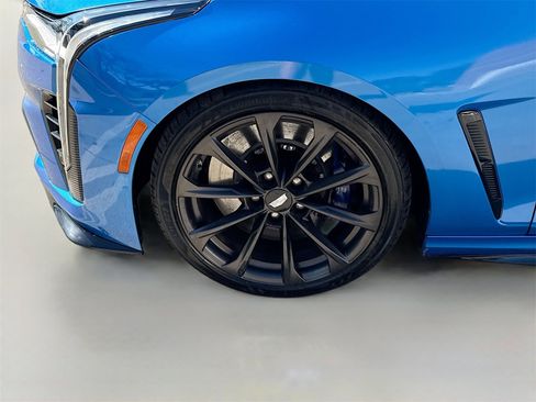 Used 2024 Cadillac CT4 V Blackwing w/ Driver Assist Package image 31