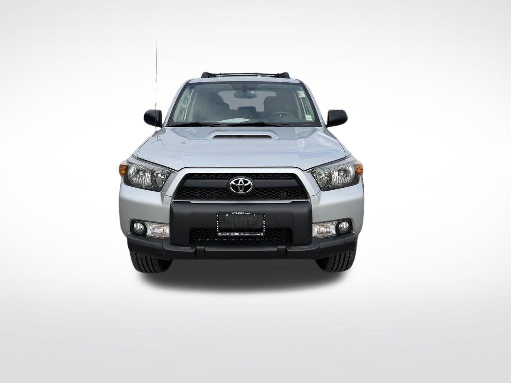 Used 2013 Toyota 4Runner Trail AWD/4WD image 9