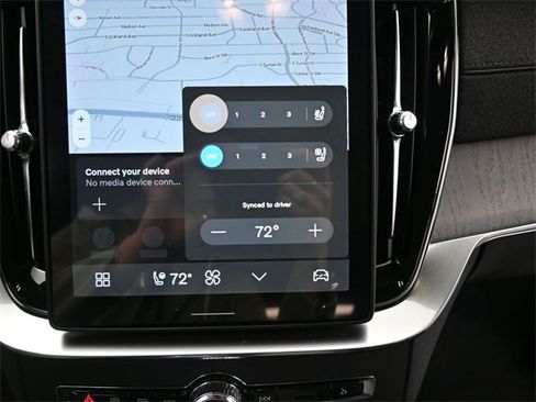 New 2026 Volvo XC90 B6 Ultra w/ Protection Package Premier image 43