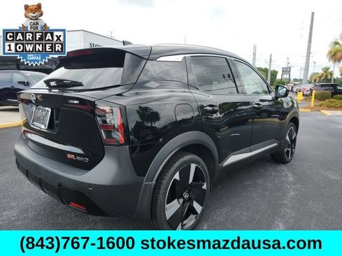 Used 2025 Nissan Kicks SR w/ SR Premium Package AWD/4WD image 9