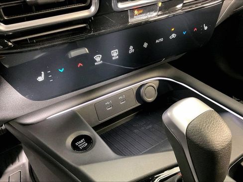 New 2026 Nissan Sentra SR w/ SR Premium Package image 31