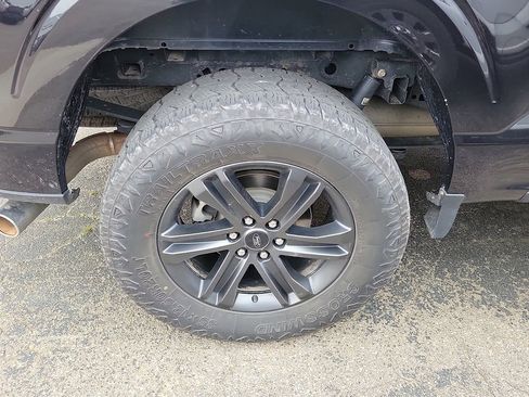 Used 2021 Ford F150 XLT w/ Equipment Group 301A Mid image 4