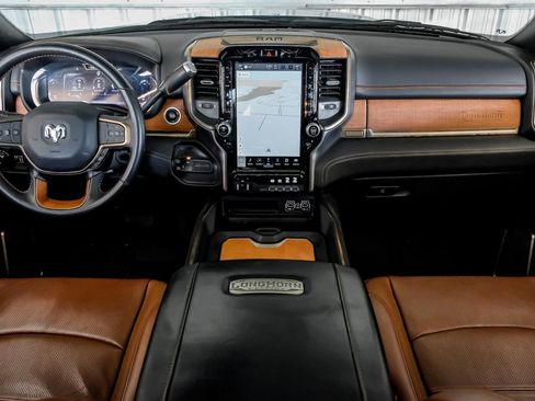 Used 2024 RAM 2500 Limited image 13