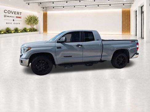 Used 2019 Toyota Tundra SR5 w/ SR5 Upgrade Package RWD image 5