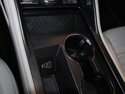 New 2026 Lincoln Nautilus Reserve image 19