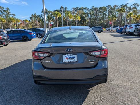 Used 2025 Subaru Legacy Premium image 5
