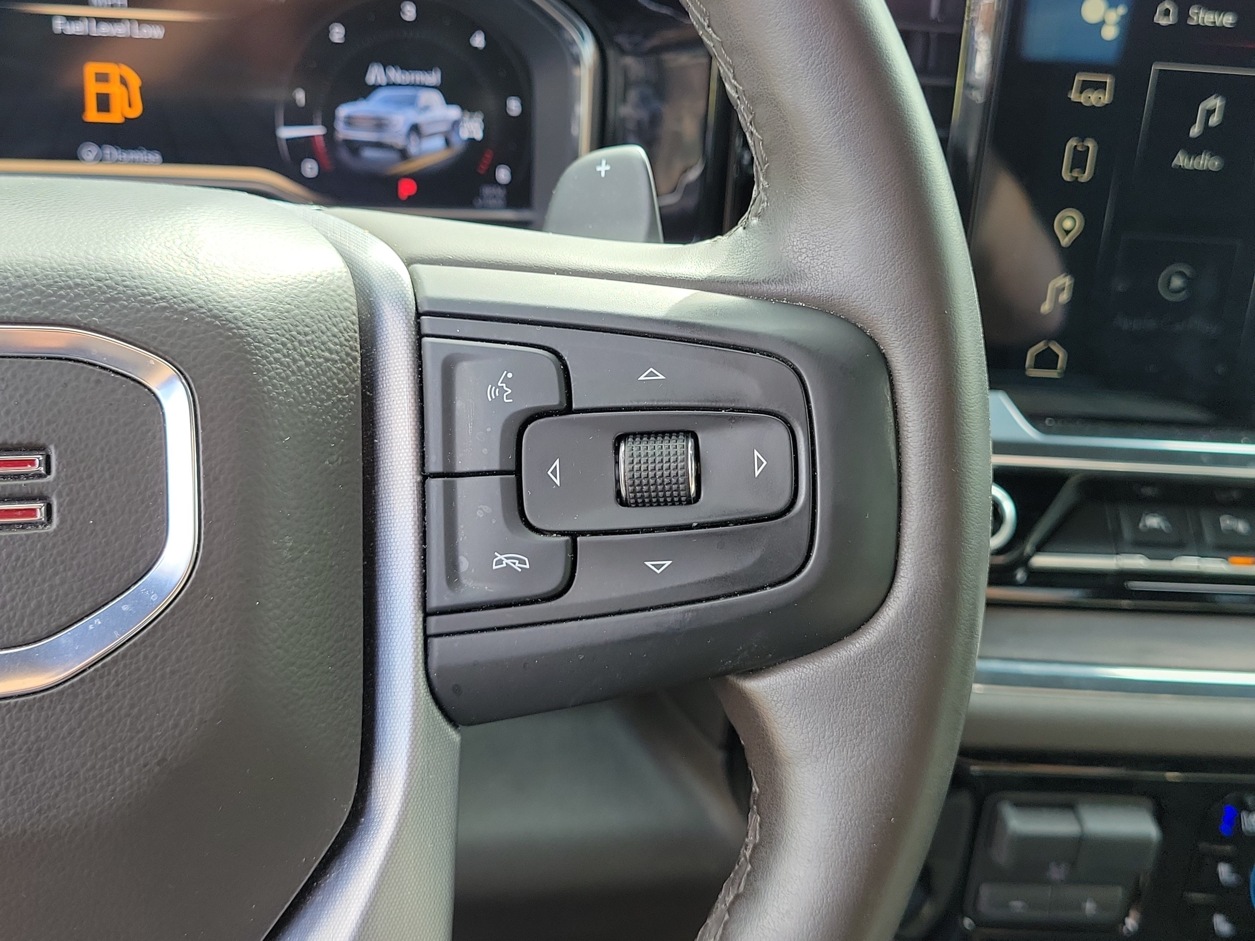 Used 2024 GMC Sierra 1500 SLT w/ SLT Premium Plus Package AWD/4WD image 23