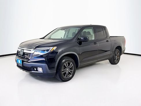 Used 2020 Honda Ridgeline Sport image 3