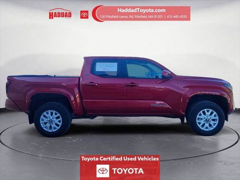 Certified 2024 Toyota Tacoma SR5 AWD/4WD image 7