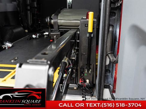 Used 2017 Ford Transit 350 XL image 35