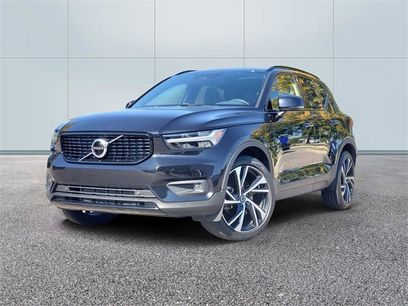 Certified 2021 Volvo XC40 T5 R-Design w/ Climate Package