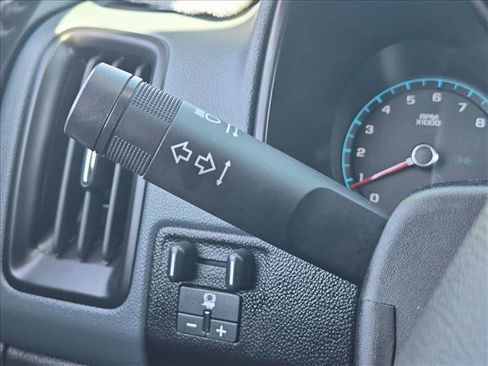 Used 2022 Chevrolet Colorado Z71 w/ Safety Package RWD image 16
