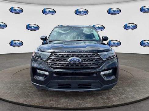 Used 2023 Ford Explorer XLT w/ Equipment Group 202A AWD/4WD image 10