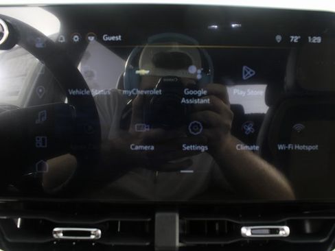 New 2026 Chevrolet Equinox ACTIV w/ Safety and Technology Package image 6