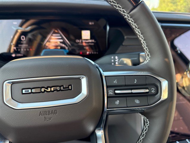 New 2027 GMC Acadia Denali FWD image 31