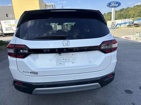 Used 2023 Honda Pilot EX-L image 5