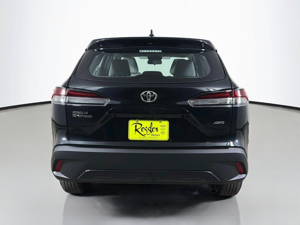 New 2026 Toyota Corolla Cross L AWD/4WD image 6