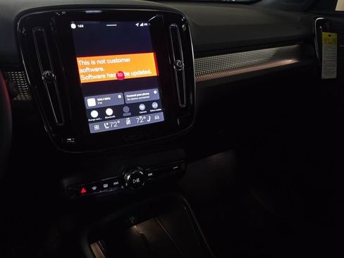 New 2026 Volvo EX40 Ultra AWD/4WD image 33