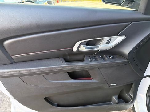 Used 2017 GMC Terrain SLT w/ Memory Package FWD image 25
