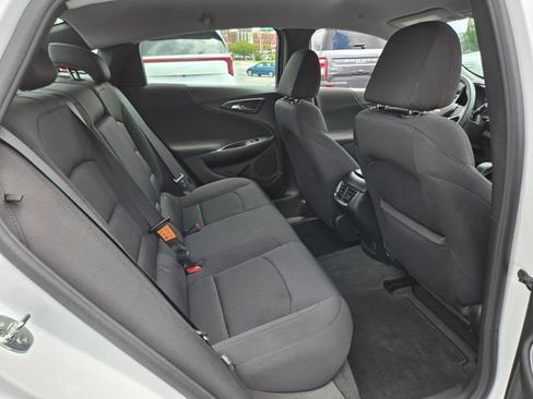 Used 2023 Chevrolet Malibu LT FWD image 20