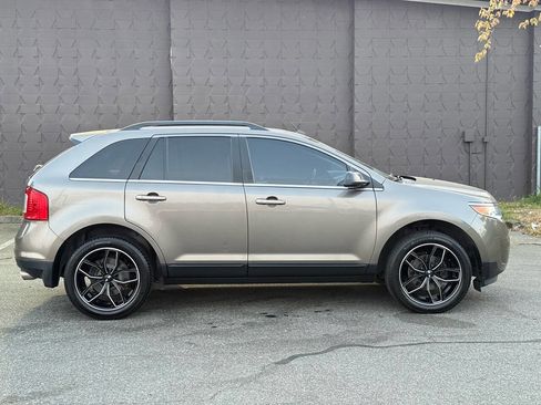 Used 2013 Ford Edge Limited AWD/4WD image 5