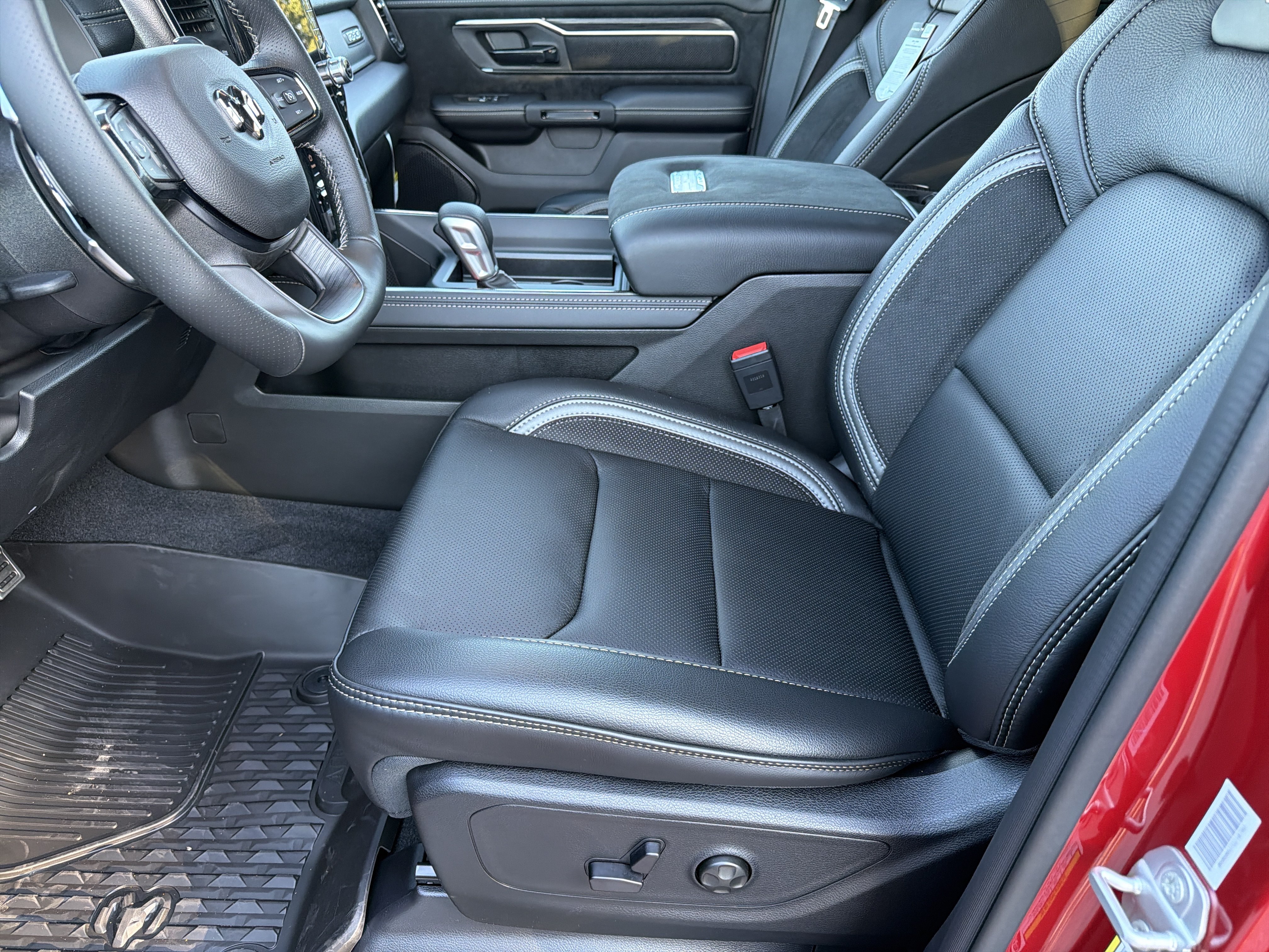 New 2026 RAM 1500 RHO AWD/4WD image 8