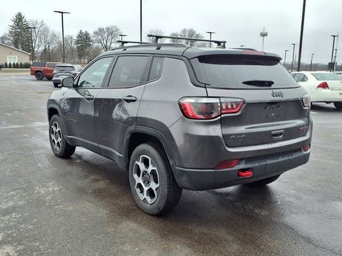 Used 2022 Jeep Compass Trailhawk w/ Trailhawk Convenience Group AWD/4WD image 4