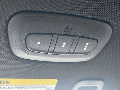 New 2026 Jeep Grand Cherokee L Limited RWD image 16