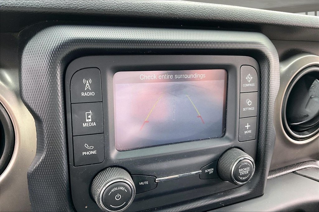 Used 2019 Jeep Wrangler Unlimited Sport S AWD/4WD image 14