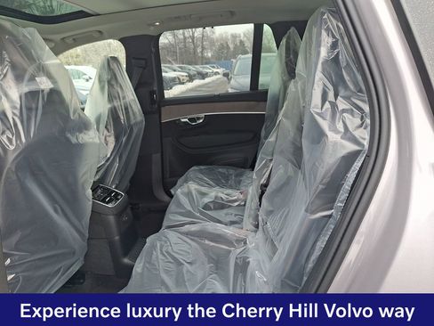 New 2026 Volvo XC90 T8 Ultra w/ Protection Package Premier AWD/4WD image 7