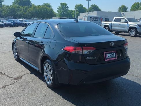 Used 2026 Toyota Corolla LE image 8