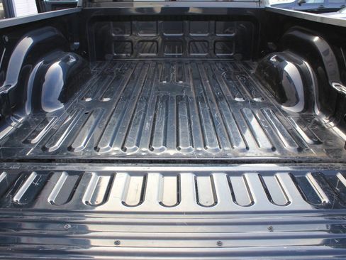 Used 2014 RAM 1500 Express image 15