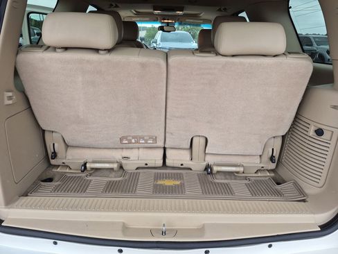 Used 2013 Chevrolet Tahoe LTZ RWD image 40