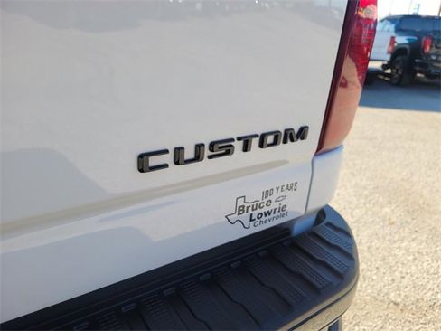 Used 2025 Chevrolet Silverado 2500 Custom w/ Custom Value Package image 12