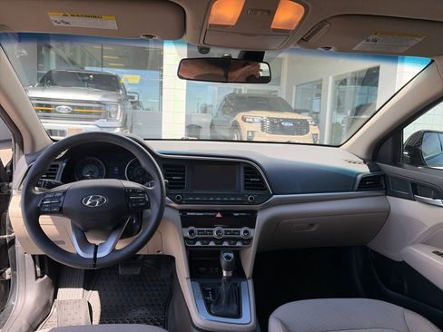 Used 2020 Hyundai Elantra SEL w/ Cargo Package (C1) FWD image 10