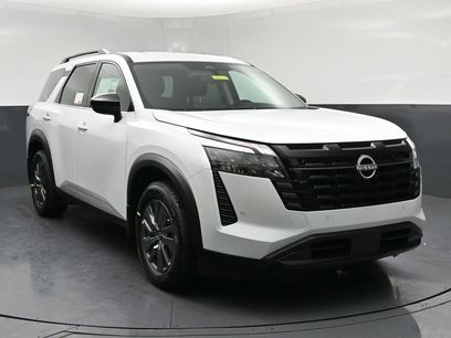 New 2026 Nissan Pathfinder SV