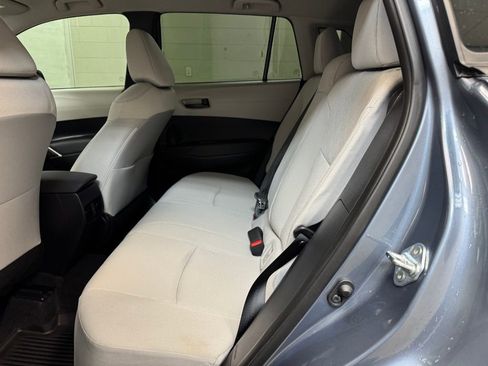 Used 2025 Toyota Corolla Cross L image 15