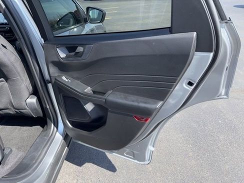 Certified 2024 Ford Escape Active AWD/4WD image 11
