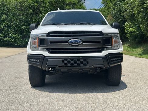 Used 2018 Ford F150 XLT w/ Equipment Group 302A Luxury AWD/4WD image 6