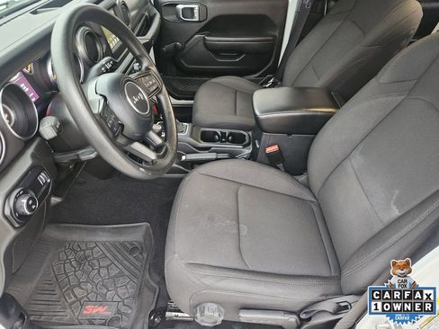 Used 2023 Jeep Gladiator Sport image 16