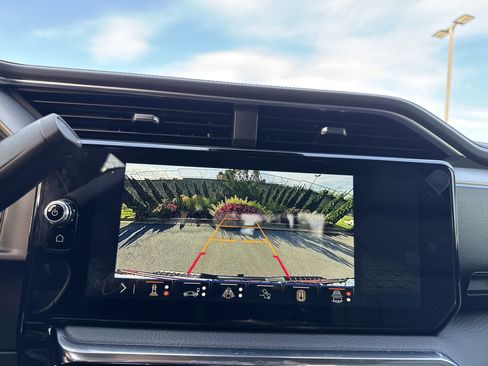 New 2025 GMC Sierra 2500 Denali w/ Denali Reserve Package image 25