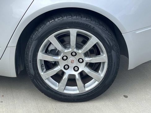 Used 2009 Cadillac CTS 3.6 RWD image 11