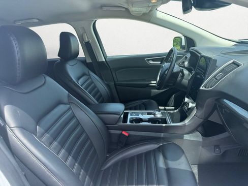 Used 2024 Ford Edge SEL AWD/4WD image 15