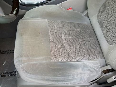 Used 2015 Buick Enclave Convenience w/ Trailering Package FWD image 18