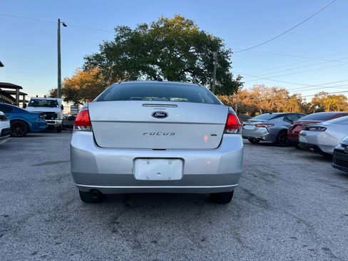 Used 2011 Ford Focus SE w/ 201A Rapid Spec Order Code image 6