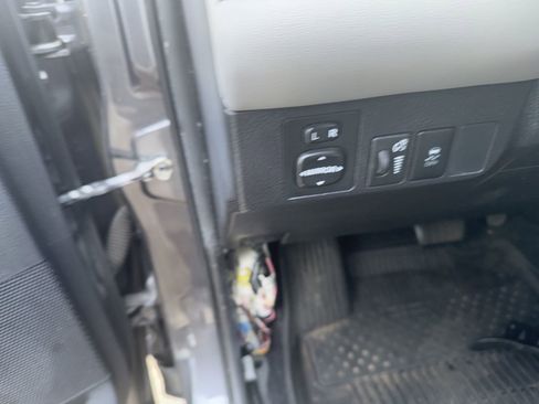 Used 2015 Toyota RAV4 XLE image 14